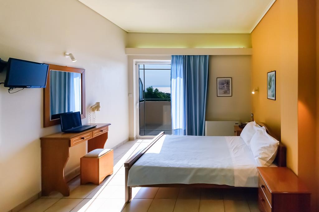 Hotel Fotini Kalamáta Szoba fotó