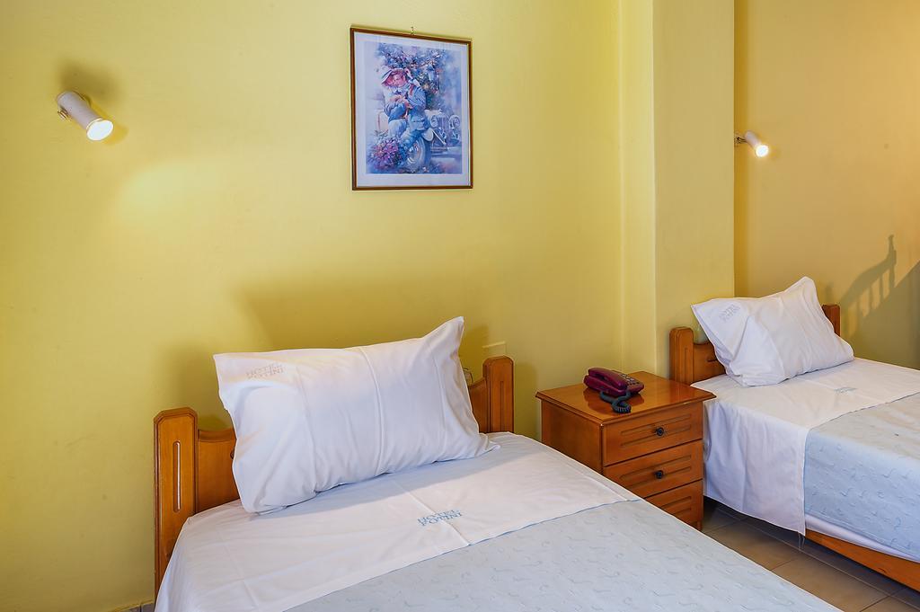 Hotel Fotini Kalamáta Szoba fotó